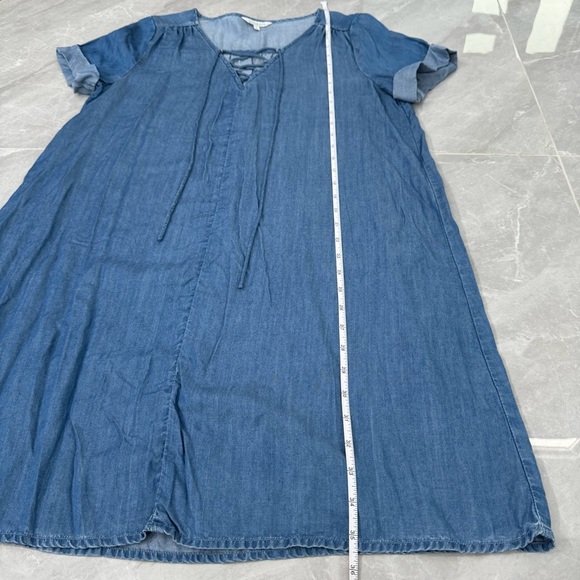 Women’s Lucky Brand Chambray Denim Lace Up Short Sleeve V-Neck Dress Medium - Picture 16 of 16